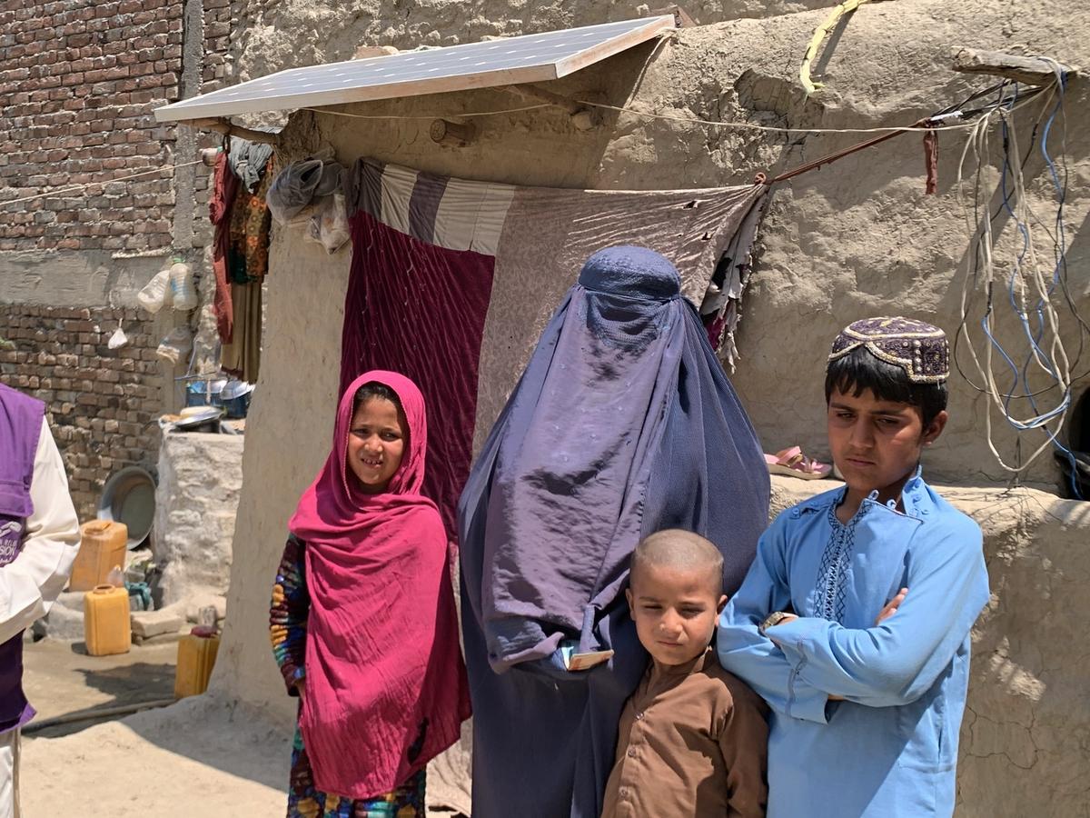 A Widowed Family in Afghanistan Receiving Cash | Human Relief Mission