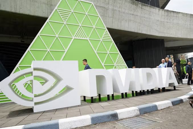 NVIDIA decides on increasing their bond offerings to $25 billion due to investor interest.