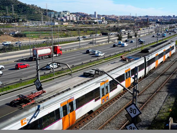 El Consell posa els fonaments del pla ferroviari de la futura República Catalana