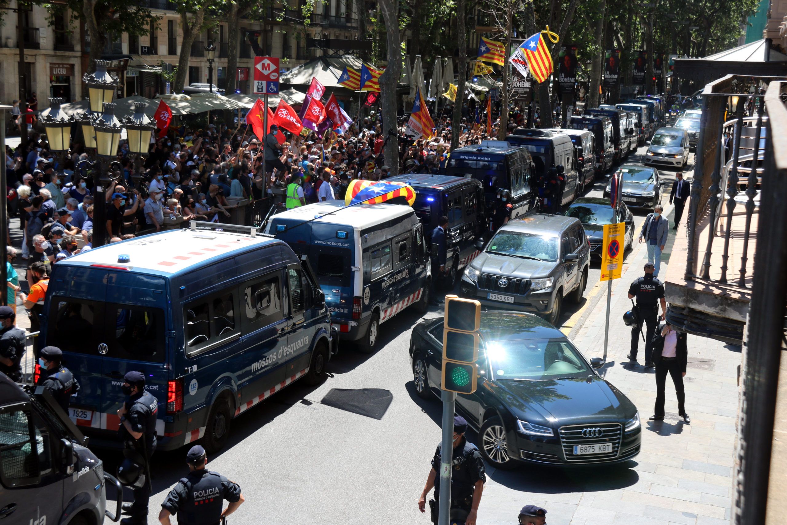 “La pretesa via de la retrobada és una nova operació de distracció”