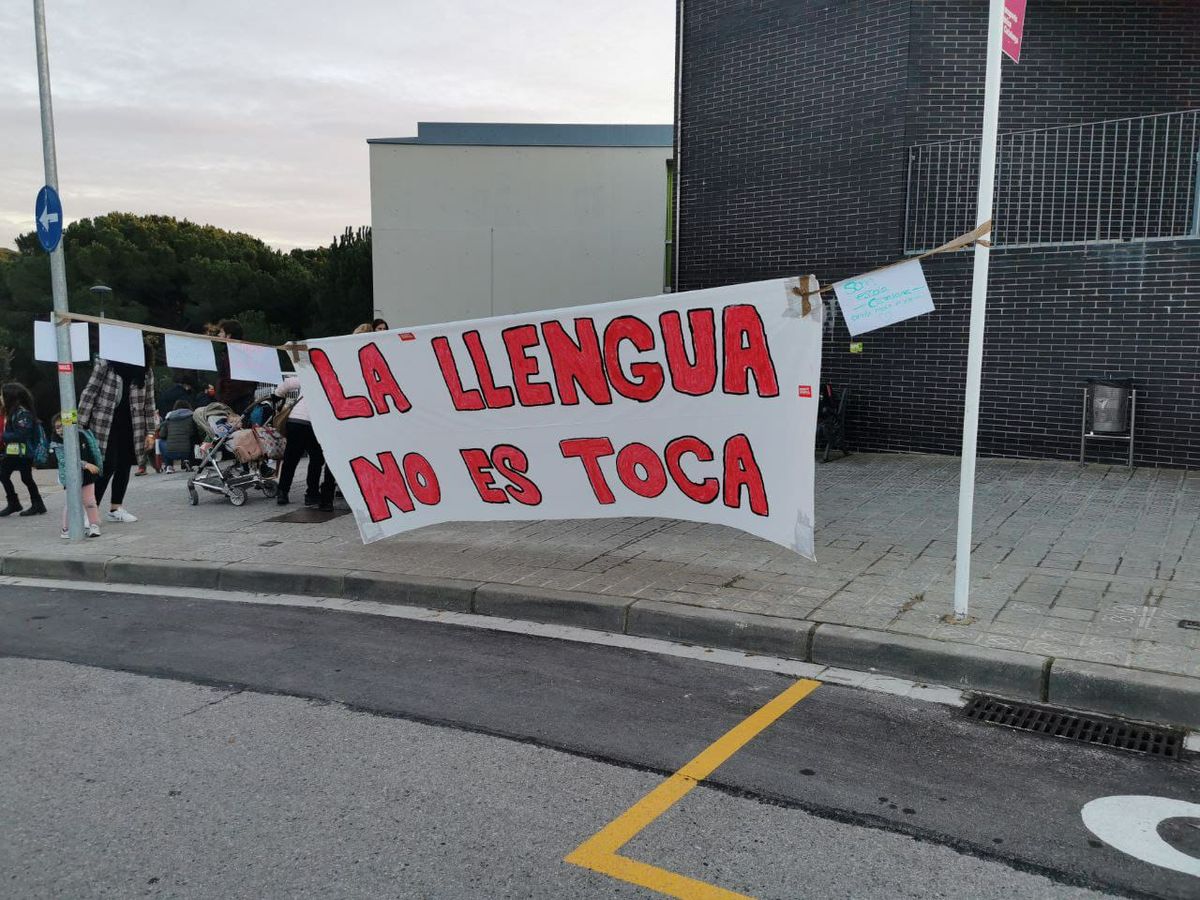El Consell posa a disposició de la comunitat educativa una defensa jurídica per blindar el català