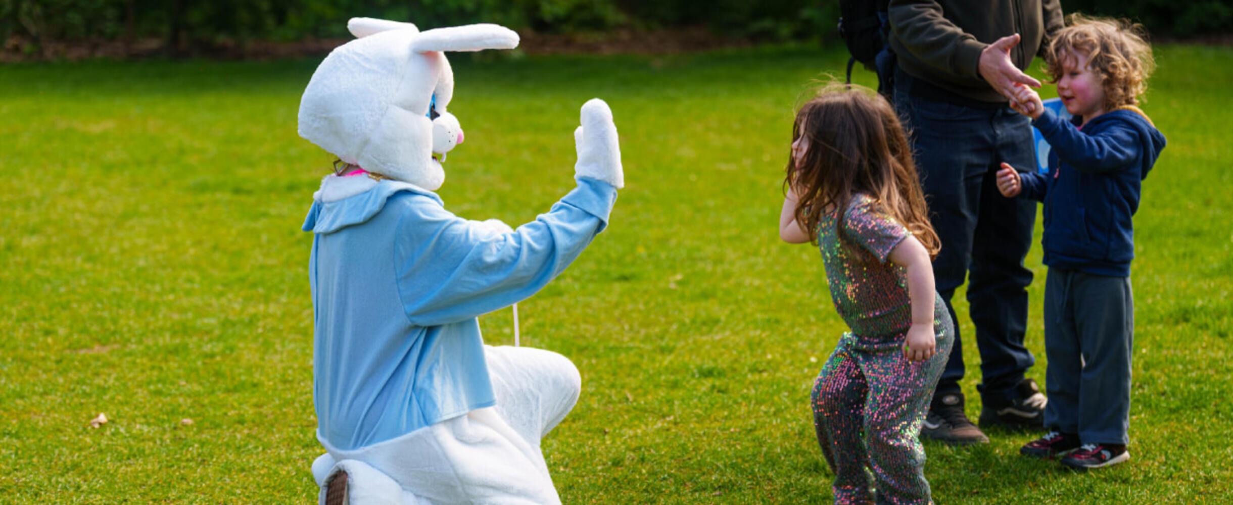 Bunnies Disco and Easter Trail
