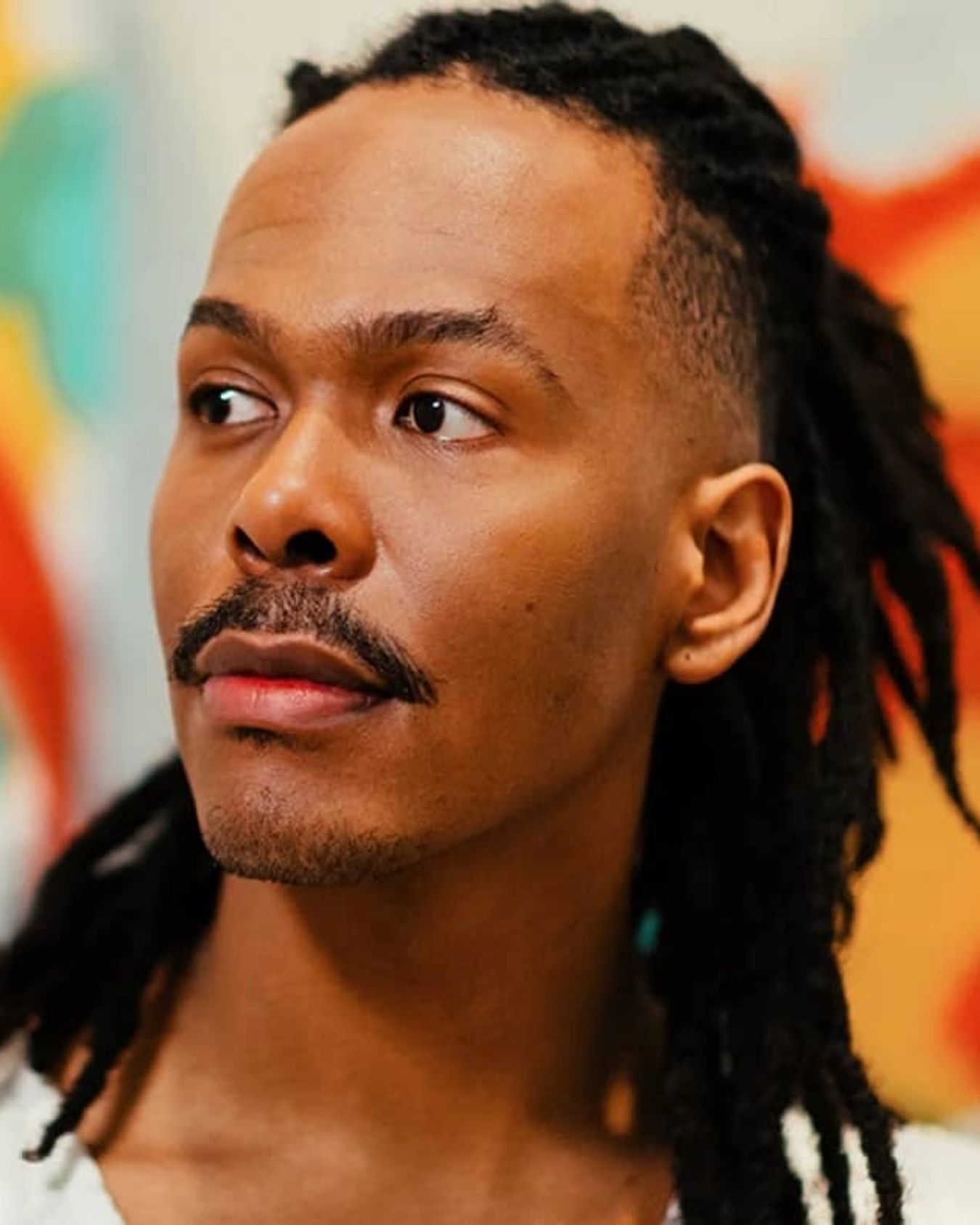 Jeangu Macrooy artist image