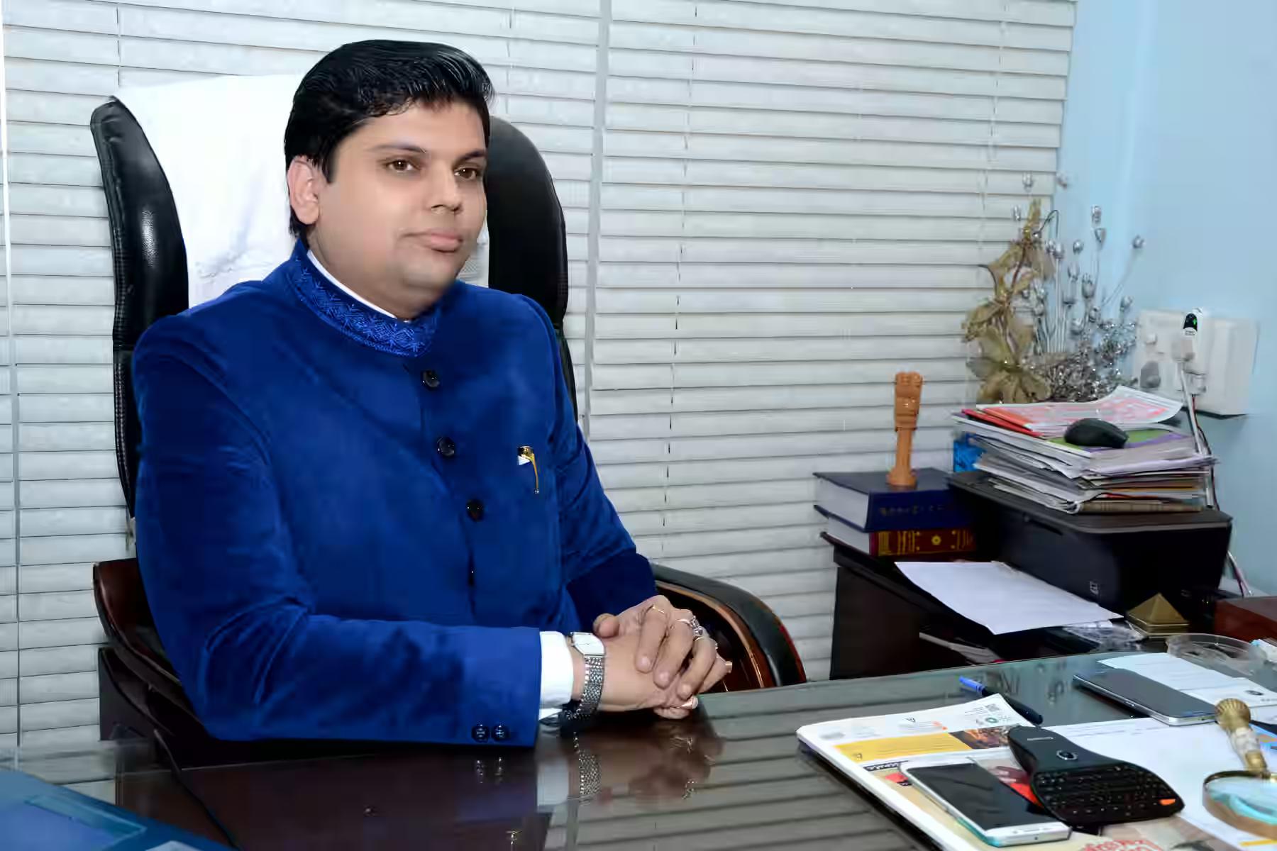 Dr. Aaadietya Pandey