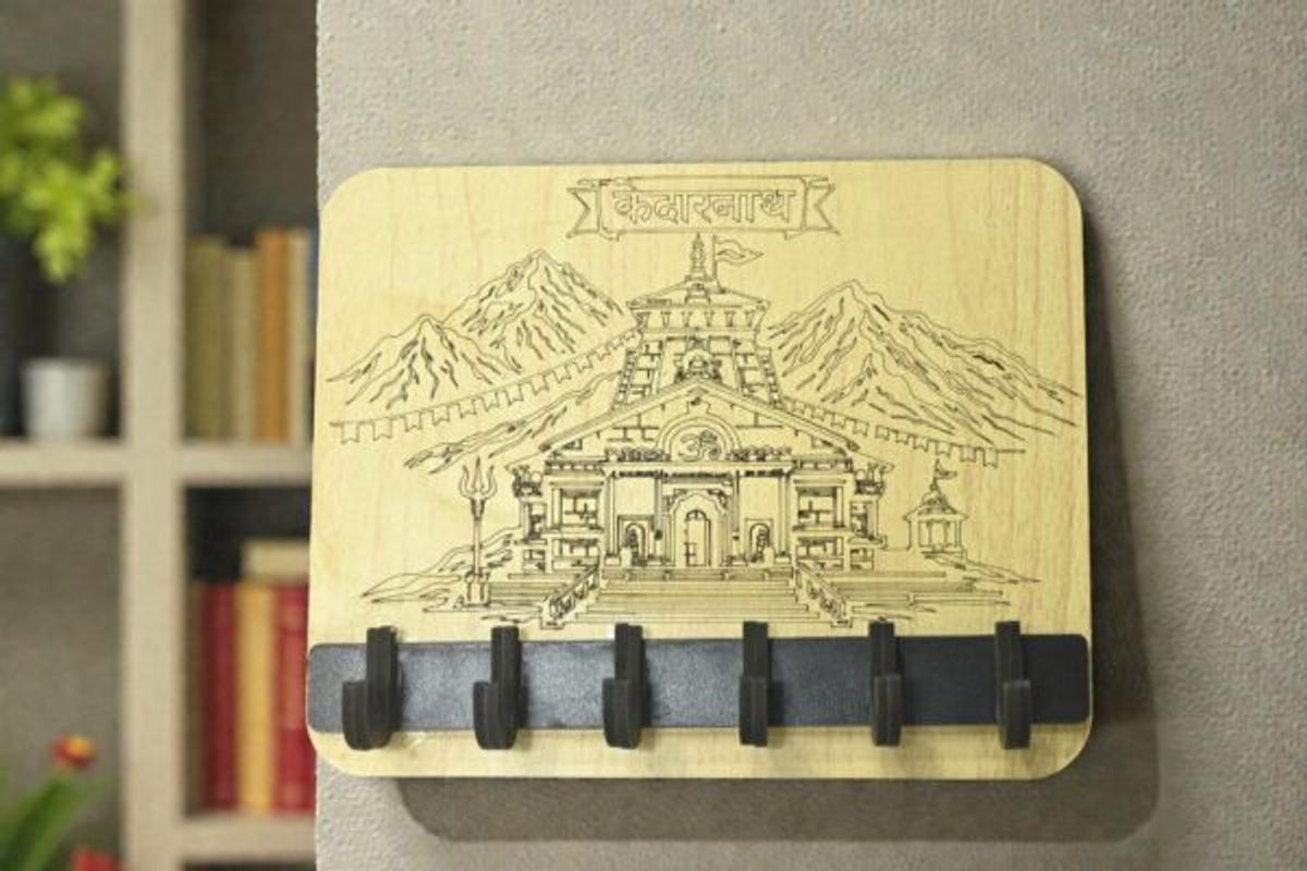 Kedarnath Wooden Key Holder for Wall