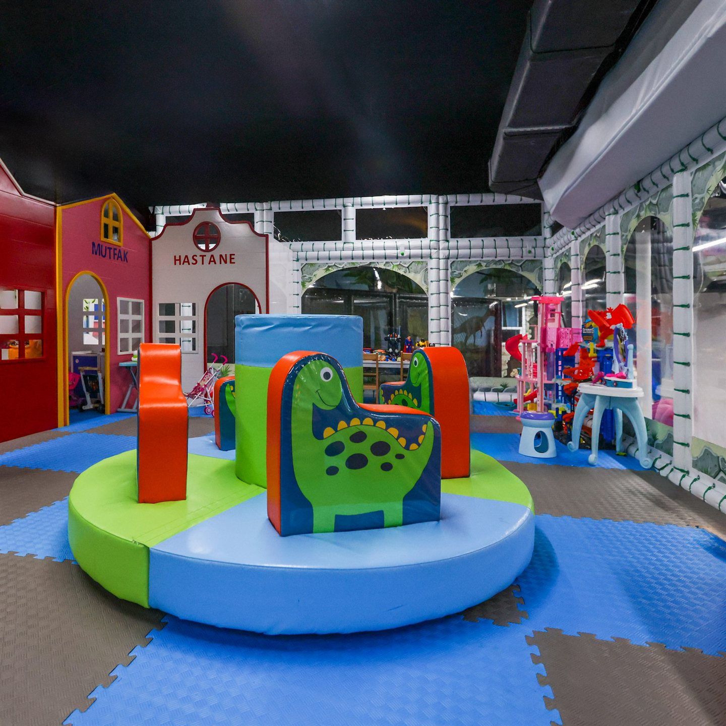 Mini-Spielbereich