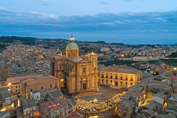 caltanissetta sicilia miniere
