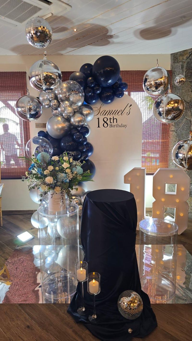 Luxe Booth - image 6