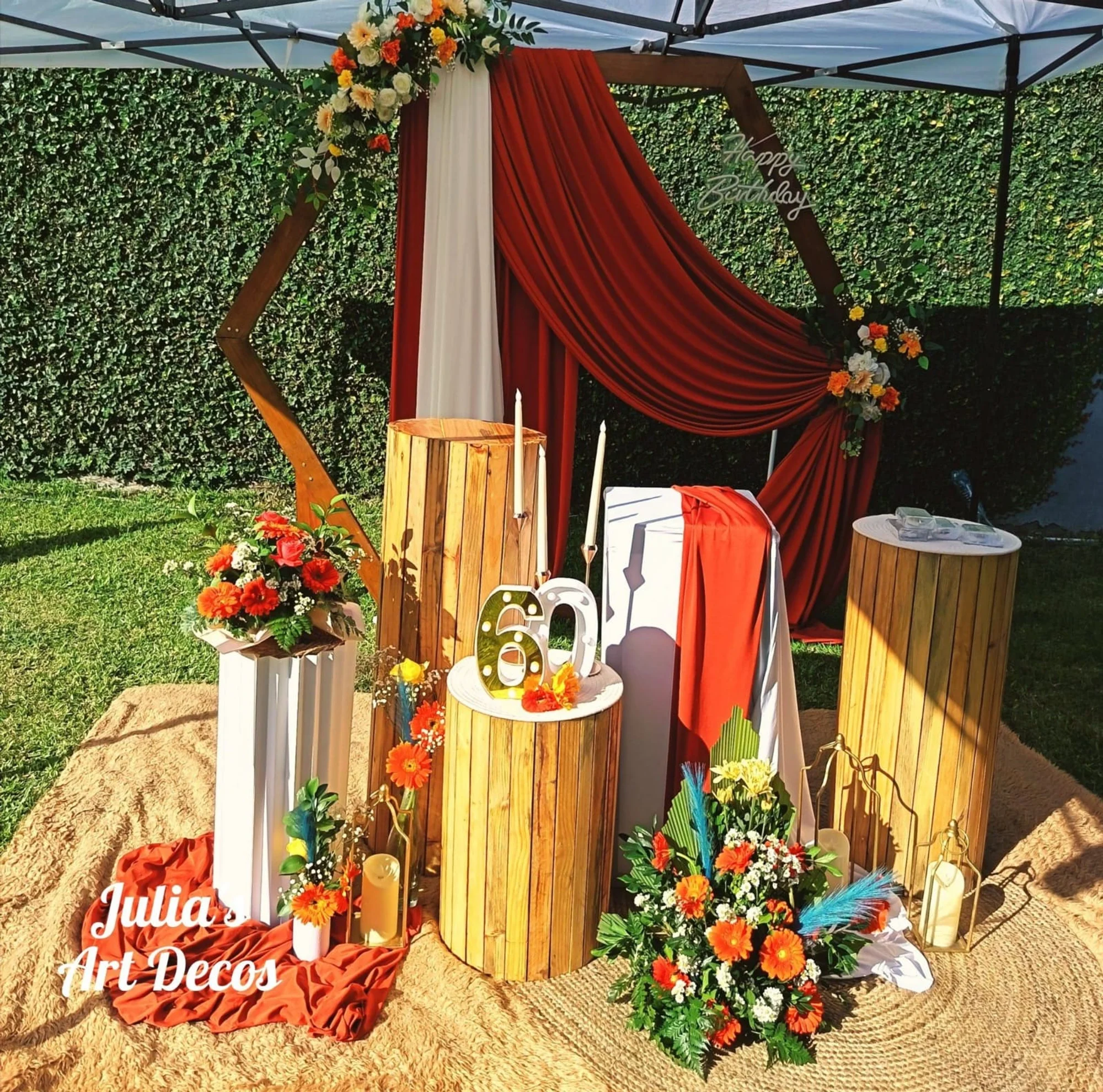 Julia's Art Decos  — photo 5
