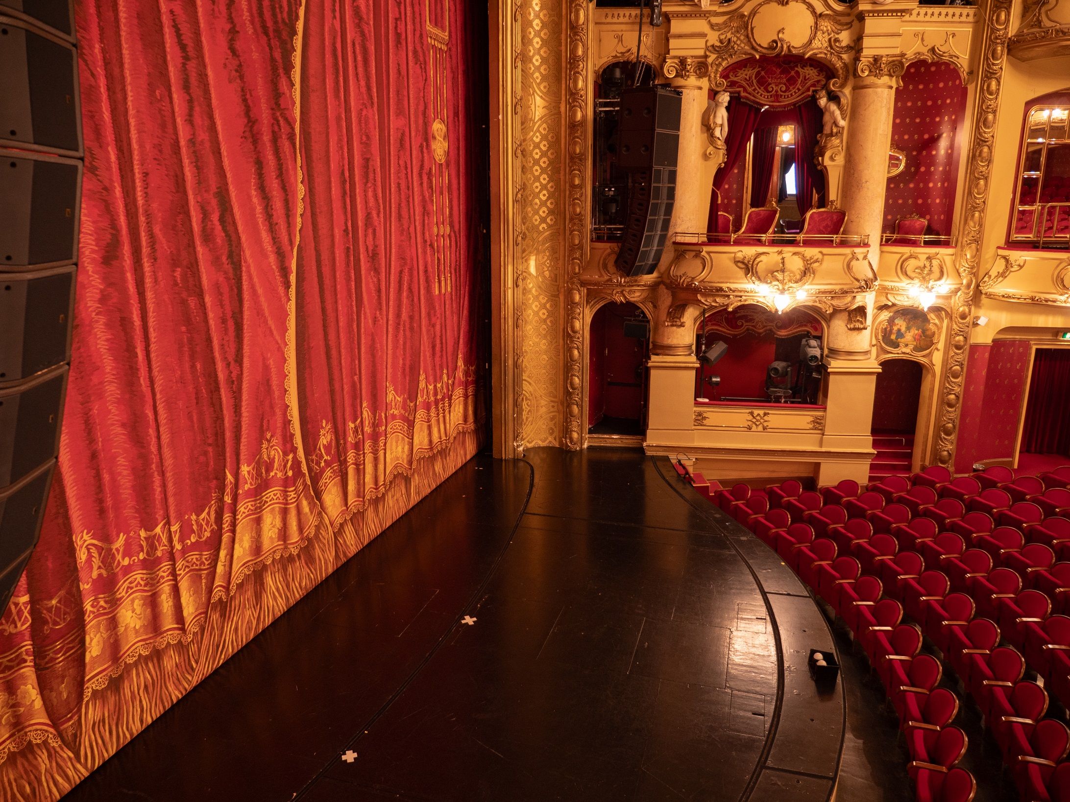 Kongelosjen sett fra Hovedscenen