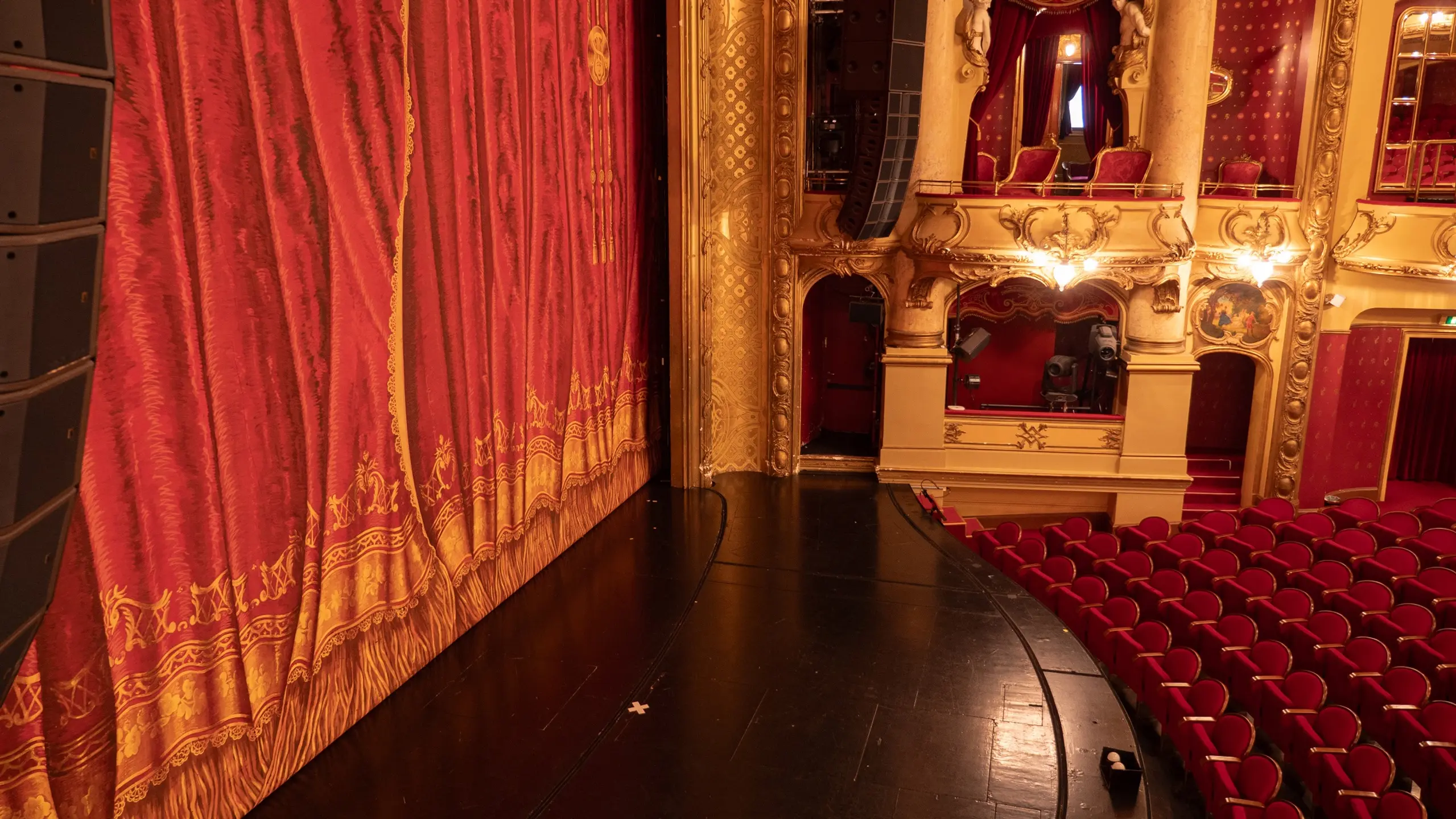 Kongelosjen sett fra Hovedscenen