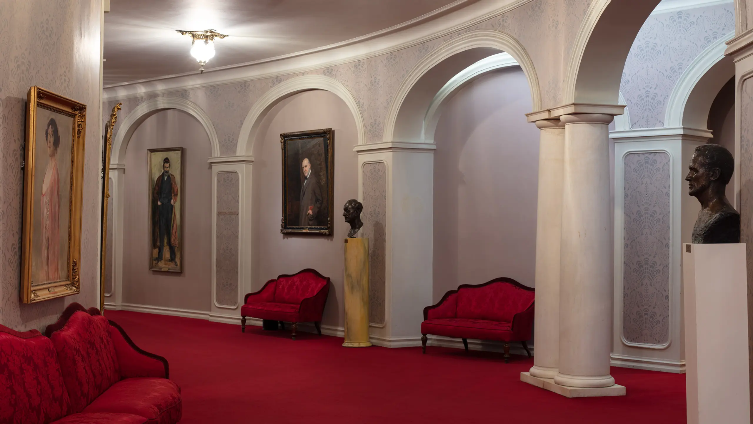 Hesteskoen utenfor Hovedscenen