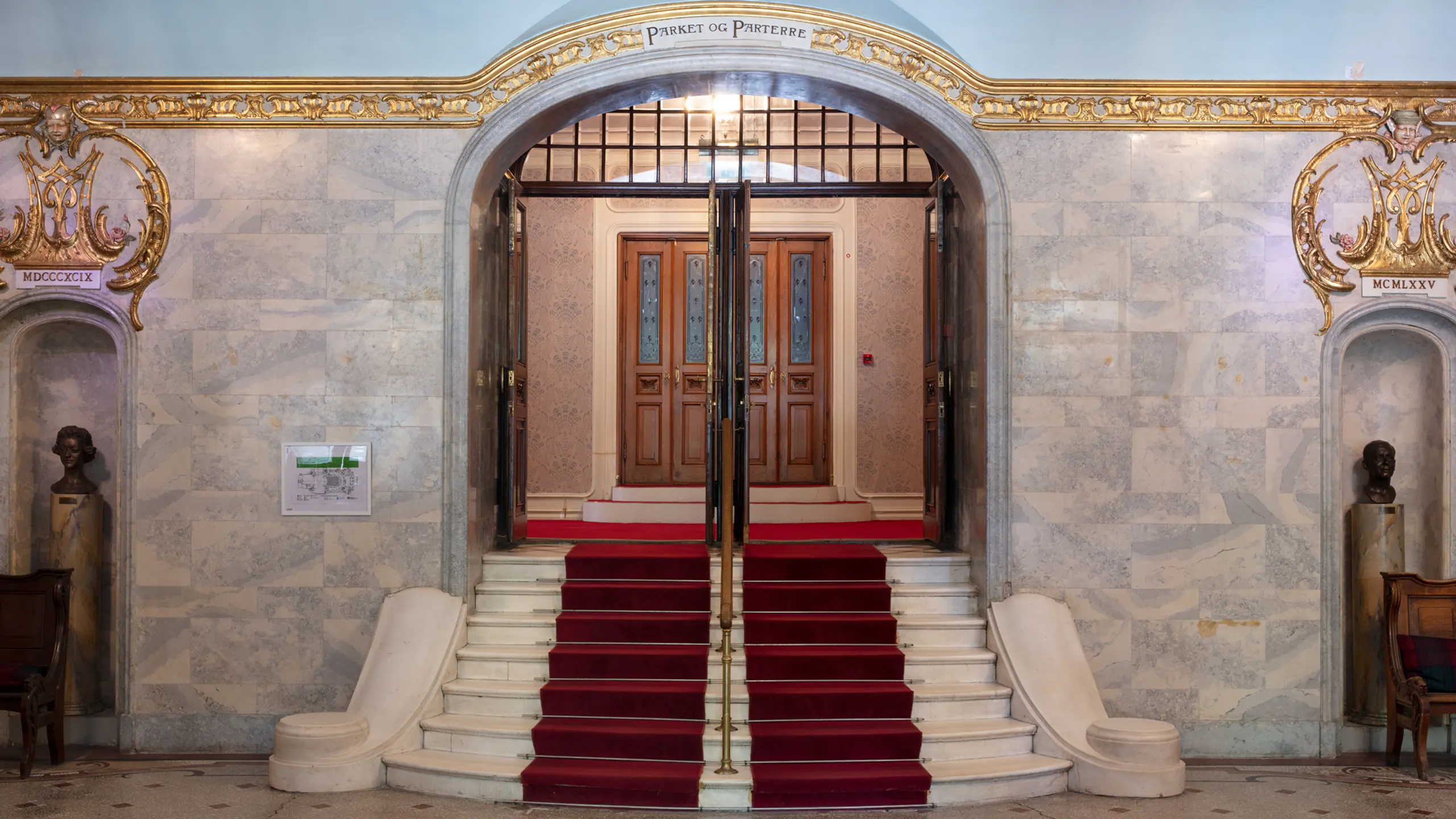 Vestibylens unike utsmykning