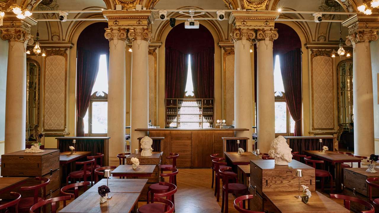 Theaterbaren