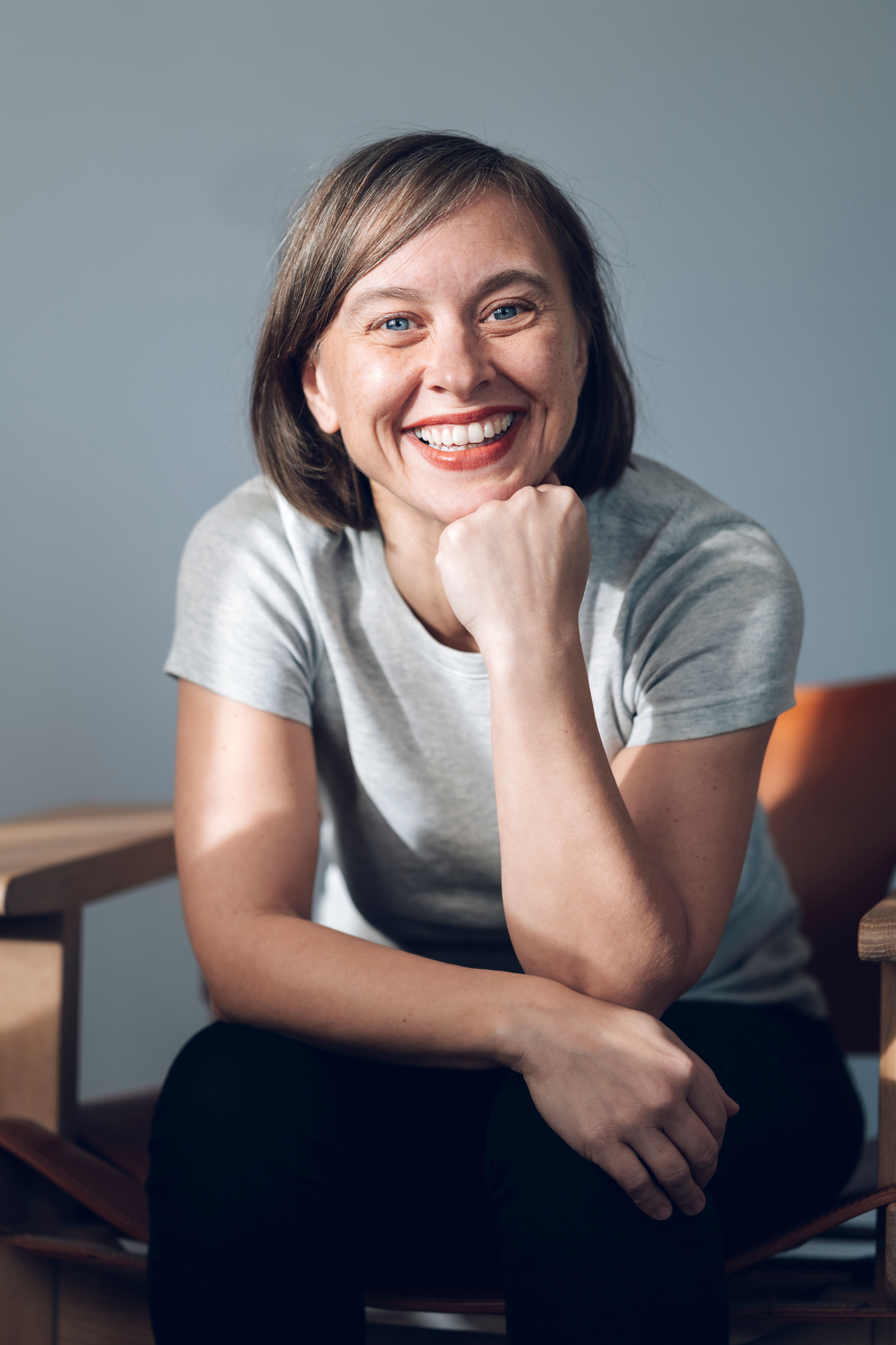 Portrett av smilende kvinne