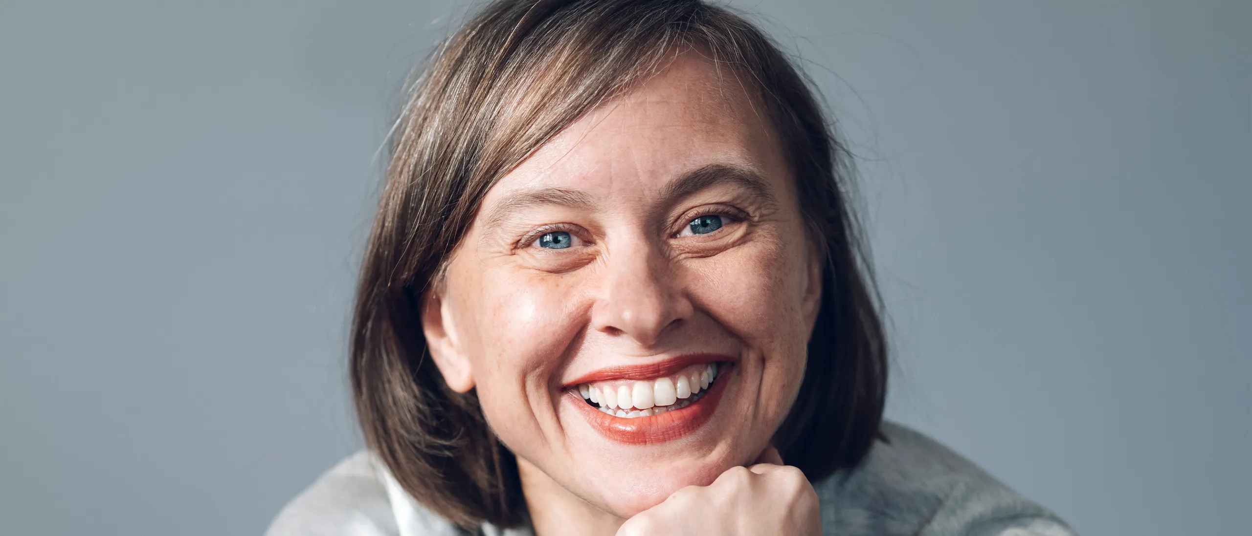 Portrett av smilende kvinne