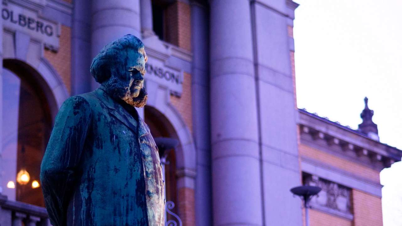 Ibsen statuen