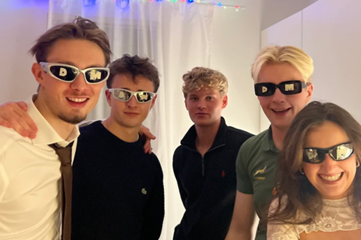 DM Christmas Dinner