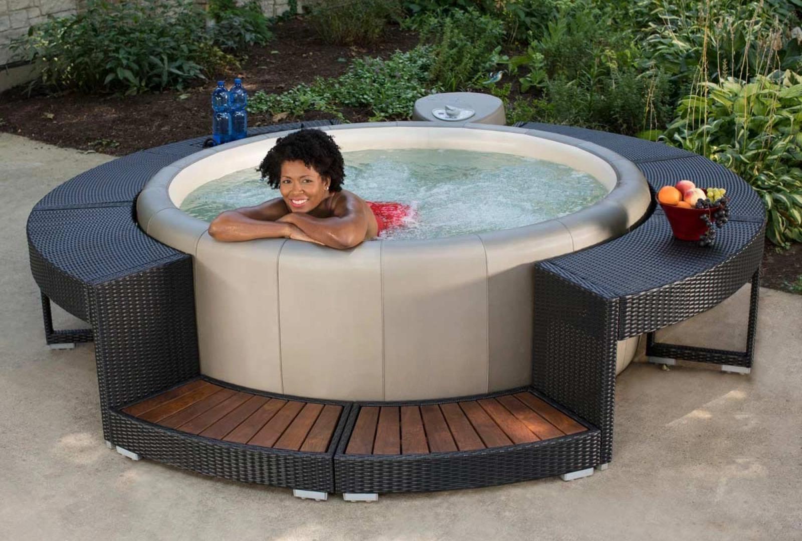 Spas and hot tubs