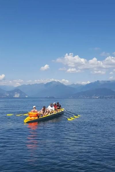 Rowing on Lake Maggiore in Action