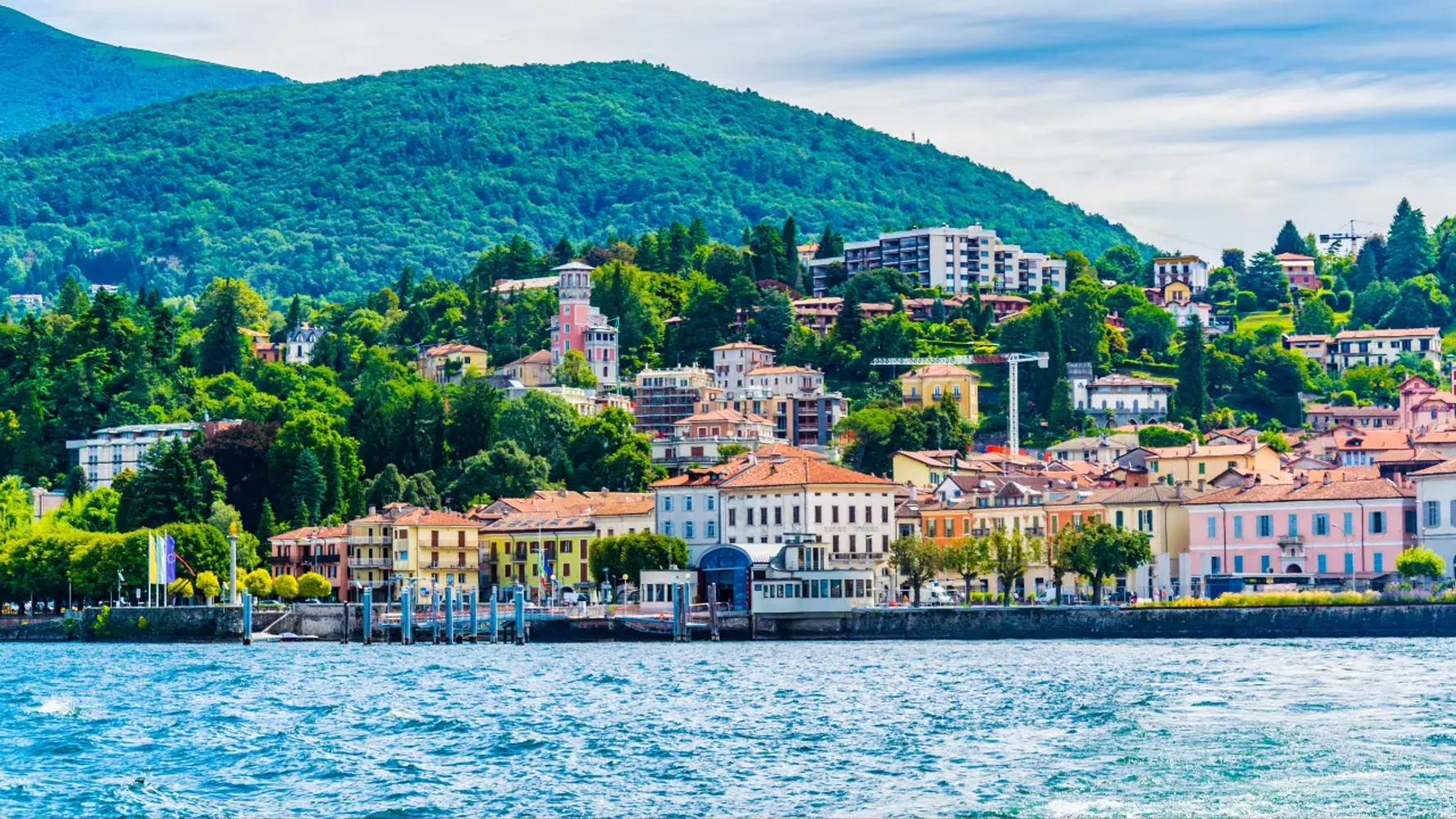 Glimpse of Lago Maggiore