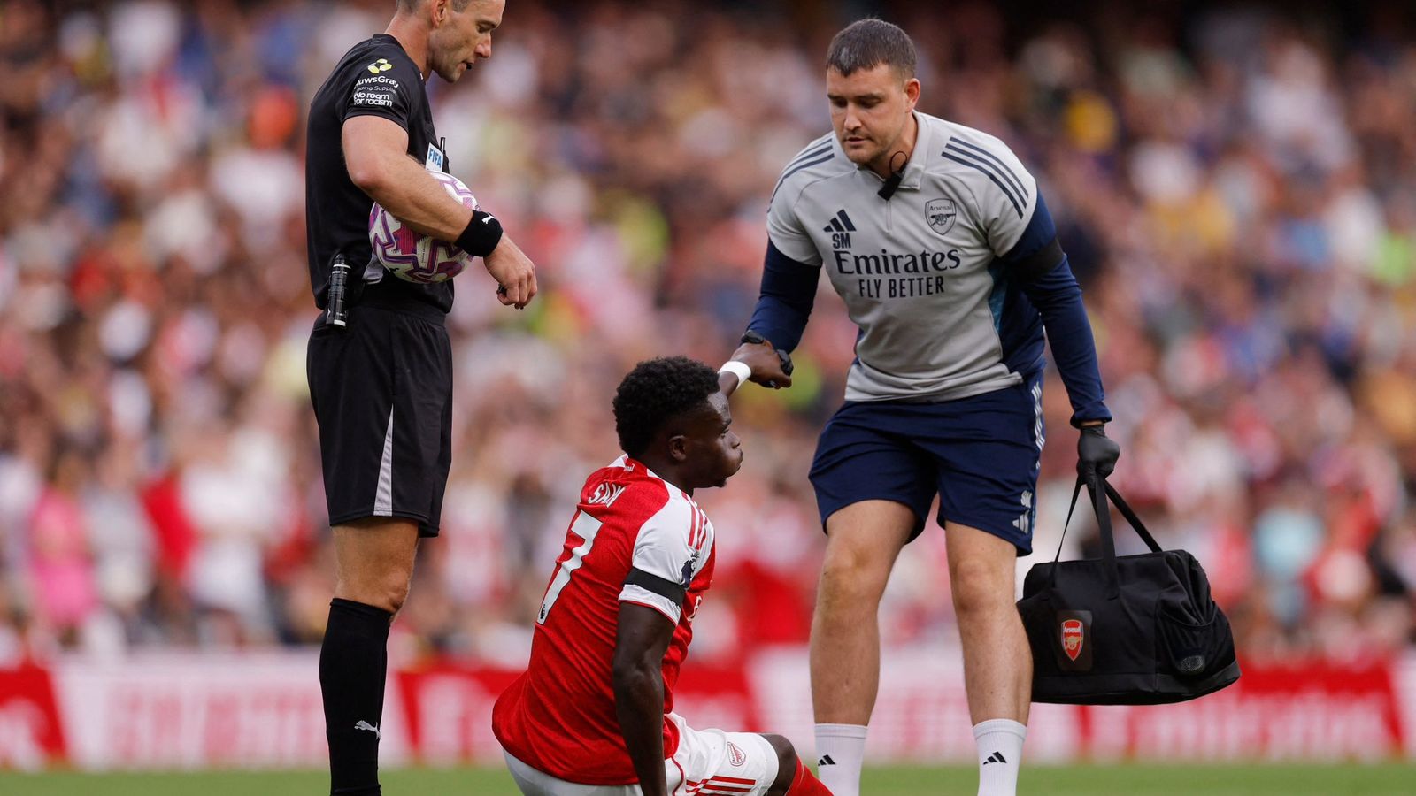 What is the update on Bukayo Saka's injury? — Sports news on dripviewz