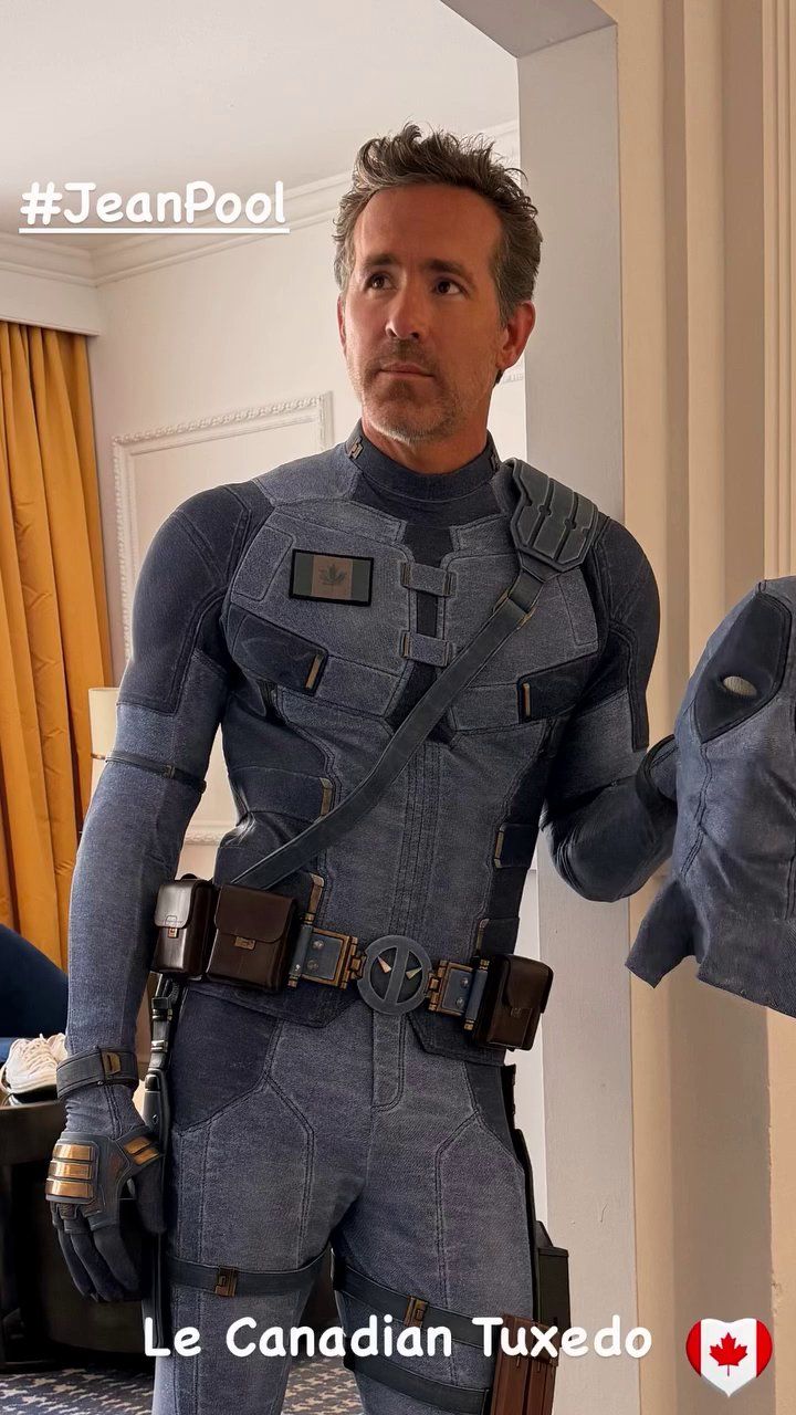 Ryan Reynolds crashes Comic-Con as Deadpool but fans missed the obvious joke