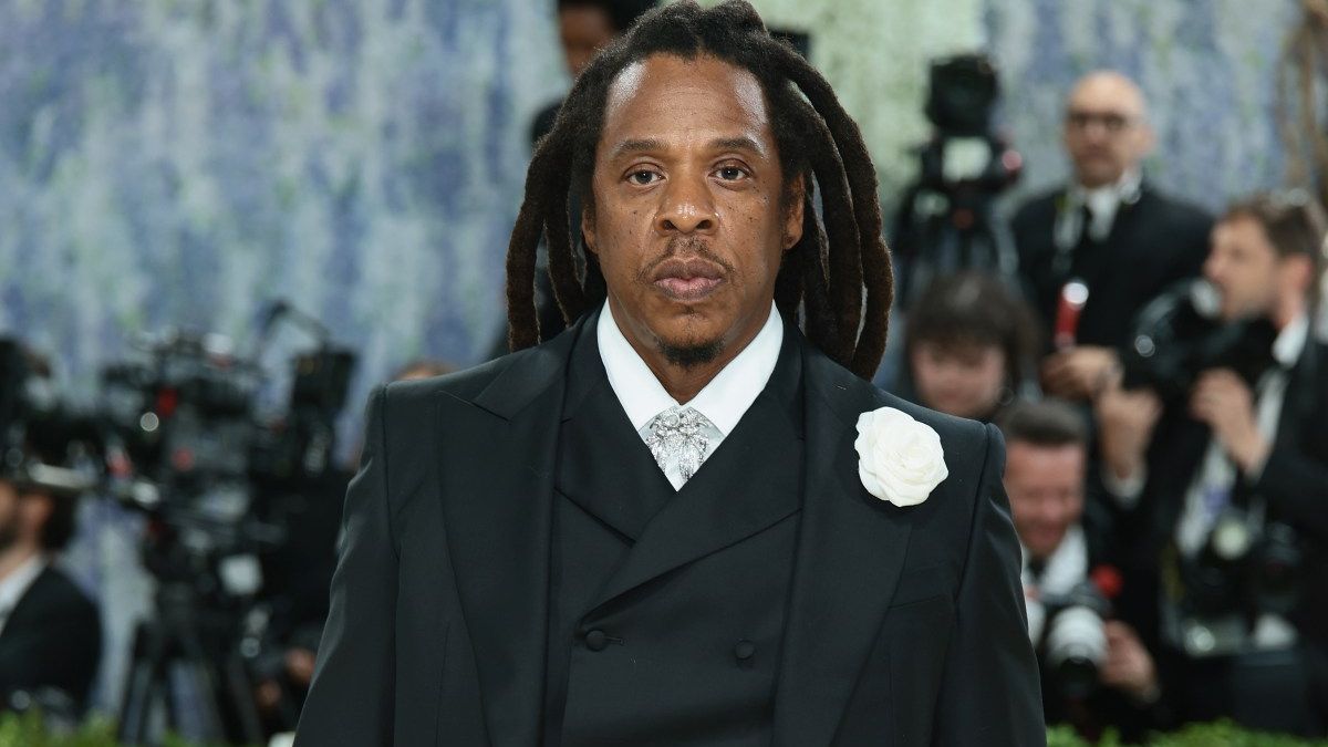How to Handle Gatecrashers: After Jay-Z, Experts Talk Training, Prevention & FOMO's Possible Role — News news on dripviewz