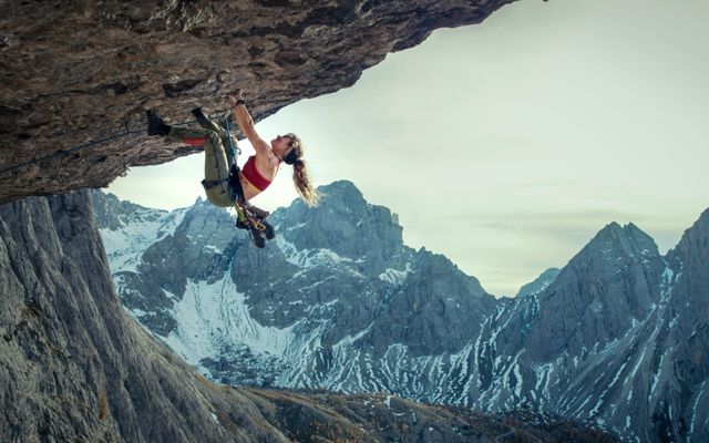 Vertical catches Cliffhanger reboot mid-freefall — Movies story on dripviewz