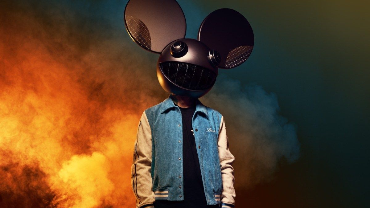 deadmau5 Is Expanding His Family in the Most Purr-ecious Way, by Adopting a New Cat He Helped — News news on dripviewz