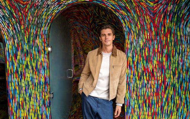 Antoni Porowski Addresses the 'Queer Eye' Drama, Finding LGBTQ+ Community on 'Best of the World,' and Why He's Still 'Left With More Questions Than Answers' — News story on dripviewz