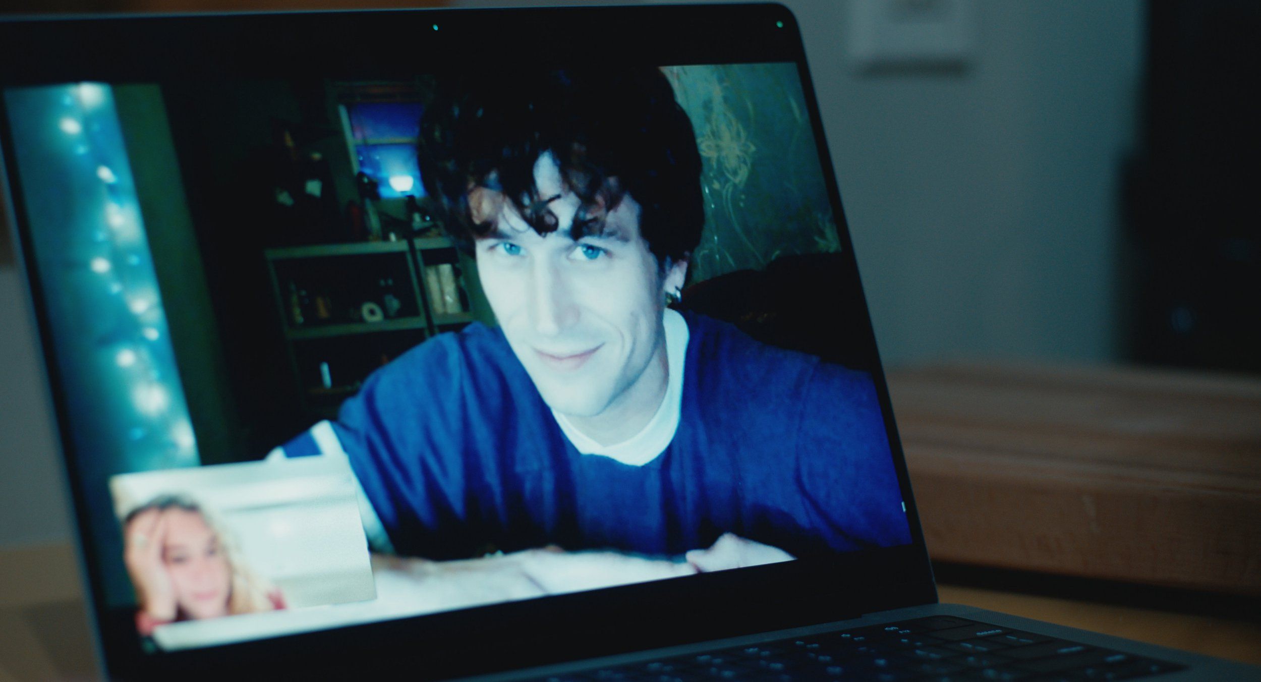 Inside Apple's thriller about online sex scams that no one's talking about — News story on dripviewz