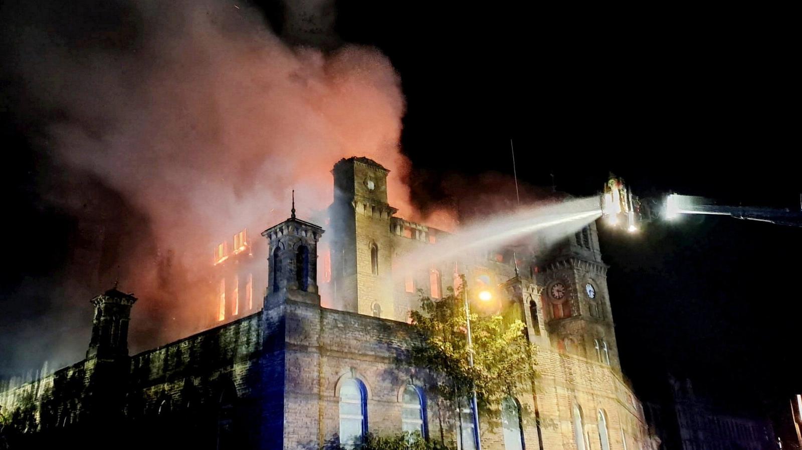 Devastating blaze tears through historic mill featured in Peaky Blinders and Downton Abbey — News news on dripviewz