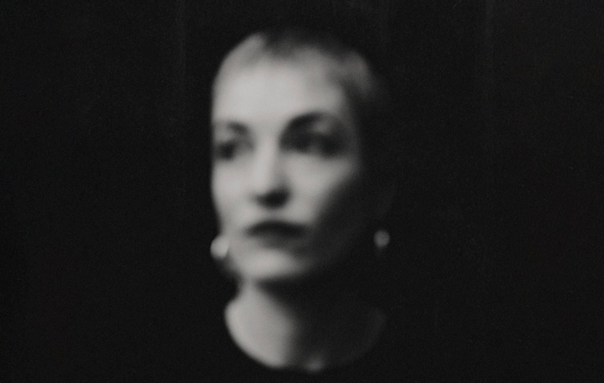 Lankum's Radie Peat announces debut solo album 'No Human Tongue Can Tell' with stirring new single 'The Moon and Stars' — Music story on dripviewz