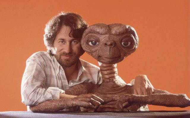 Steven Spielberg weighs in on viral question of whether E.T. was slimy or dry
