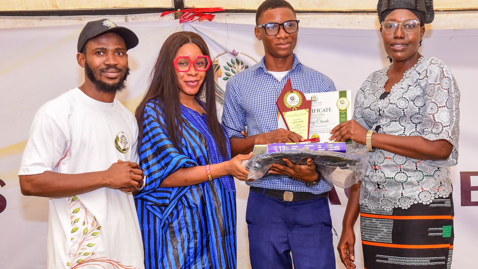Ameerah Legacy Foundation Inaugural Launch: Academic Awards and Free Health Screening to Surulere Public Schools — News news on dripviewz