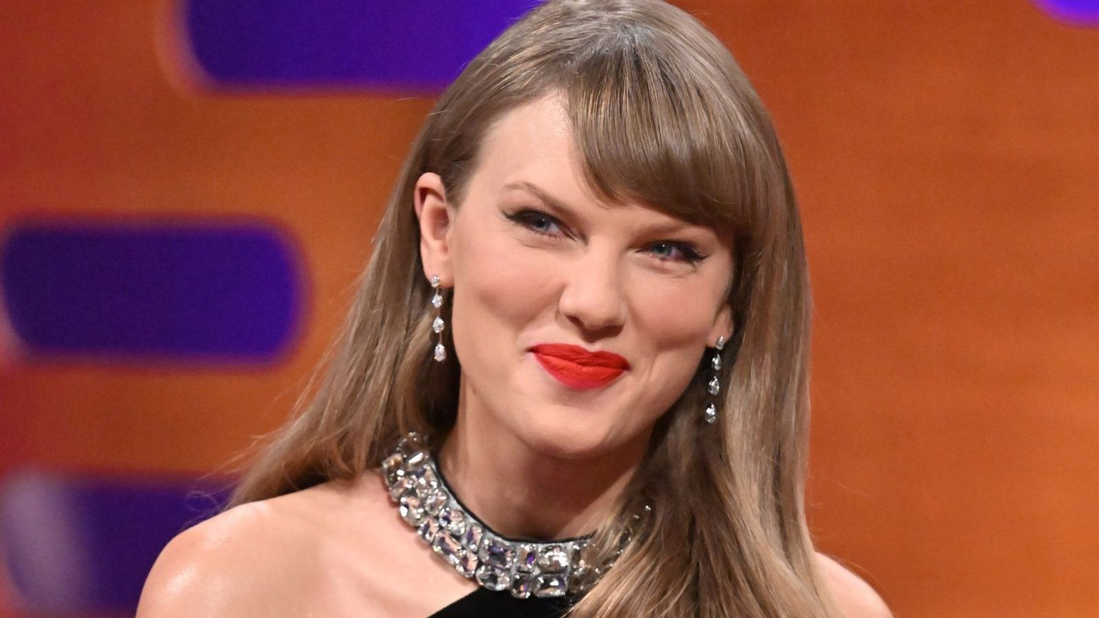Graham Norton reveals strict demand from Taylor Swift before appearing on his show — News news on dripviewz