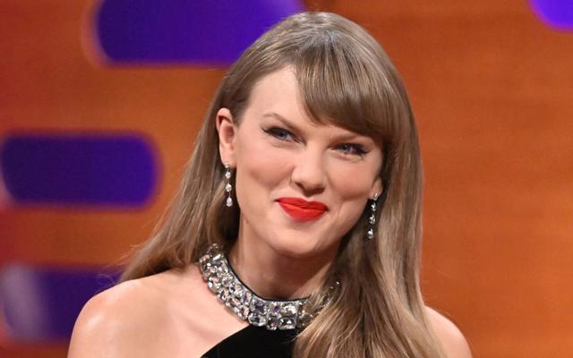Graham Norton reveals strict demand from Taylor Swift before appearing on his show — News story on dripviewz