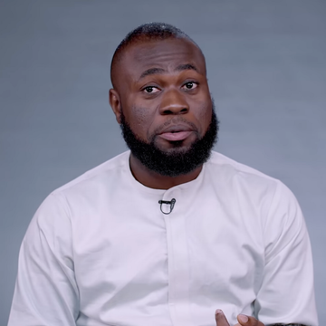 Lasisi Elenu