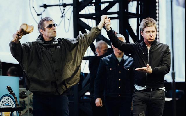 Oasis' '(What's The Story) Morning Glory?' named "biggest studio album of all time" in UK — Music story on dripviewz