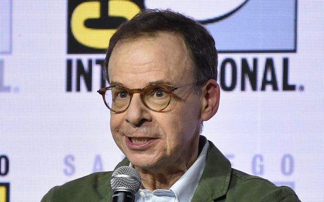 Hollywood legend receives standing ovation at Comic-Con after decades away from spotlight