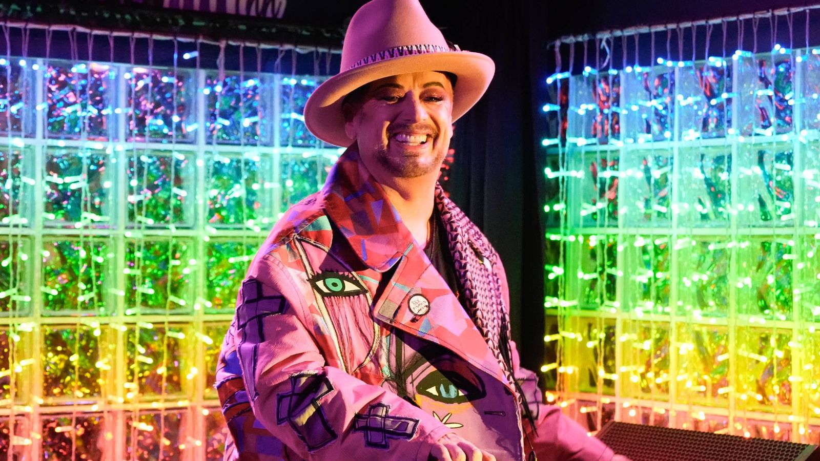 Boy George parts ways with "gutless" record label manager who refused to release pro-Israel song — Music news on dripviewz