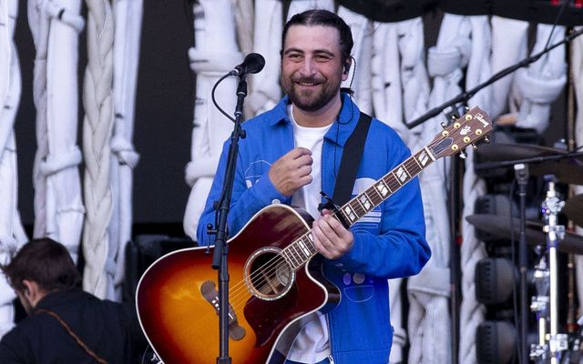 Chart-topping artist begs fans to 'stop stealing' road sign featured in hit song
