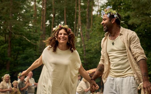 'Twisty' Dutch thriller about dinner party gone wrong soars up Netflix top 10 — News story on dripviewz