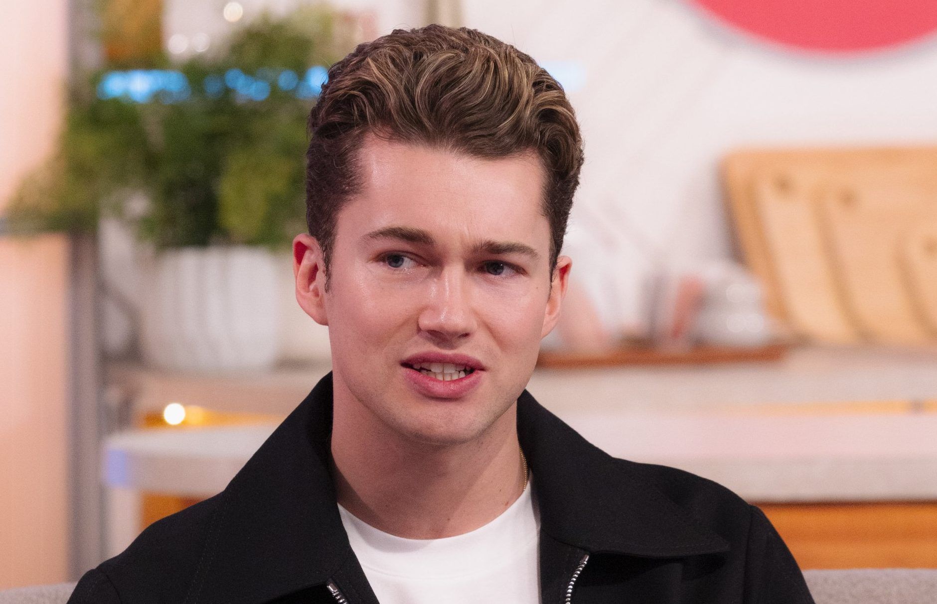 Ex-Strictly star criticises AJ Pritchard days after Oti Mabuse warning — News story on dripviewz
