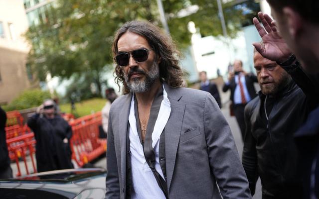 Russell Brand due in court today for rape and sex assault trial — Politics story on dripviewz