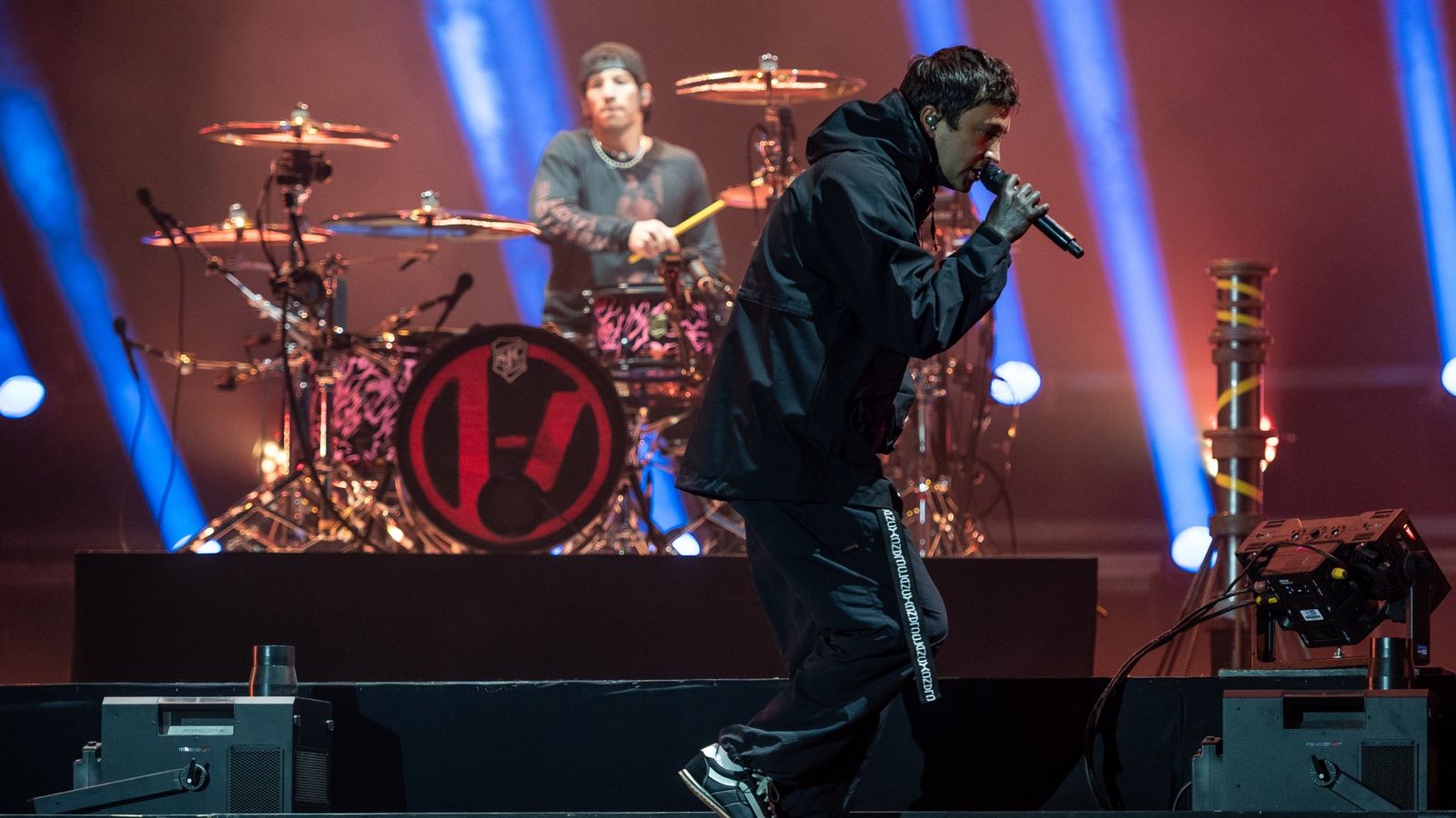 Twenty One Pilots want fans attending All Points East to send them their footage and stories — News news on dripviewz