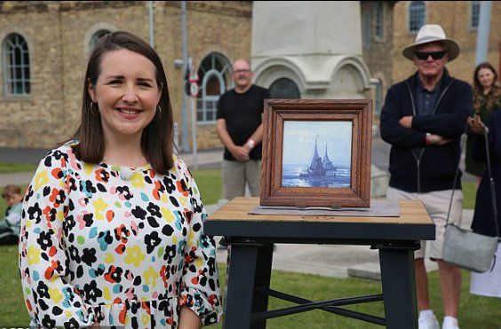 Antiques Roadshow star dies of brain cancer aged 39 just months after wedding