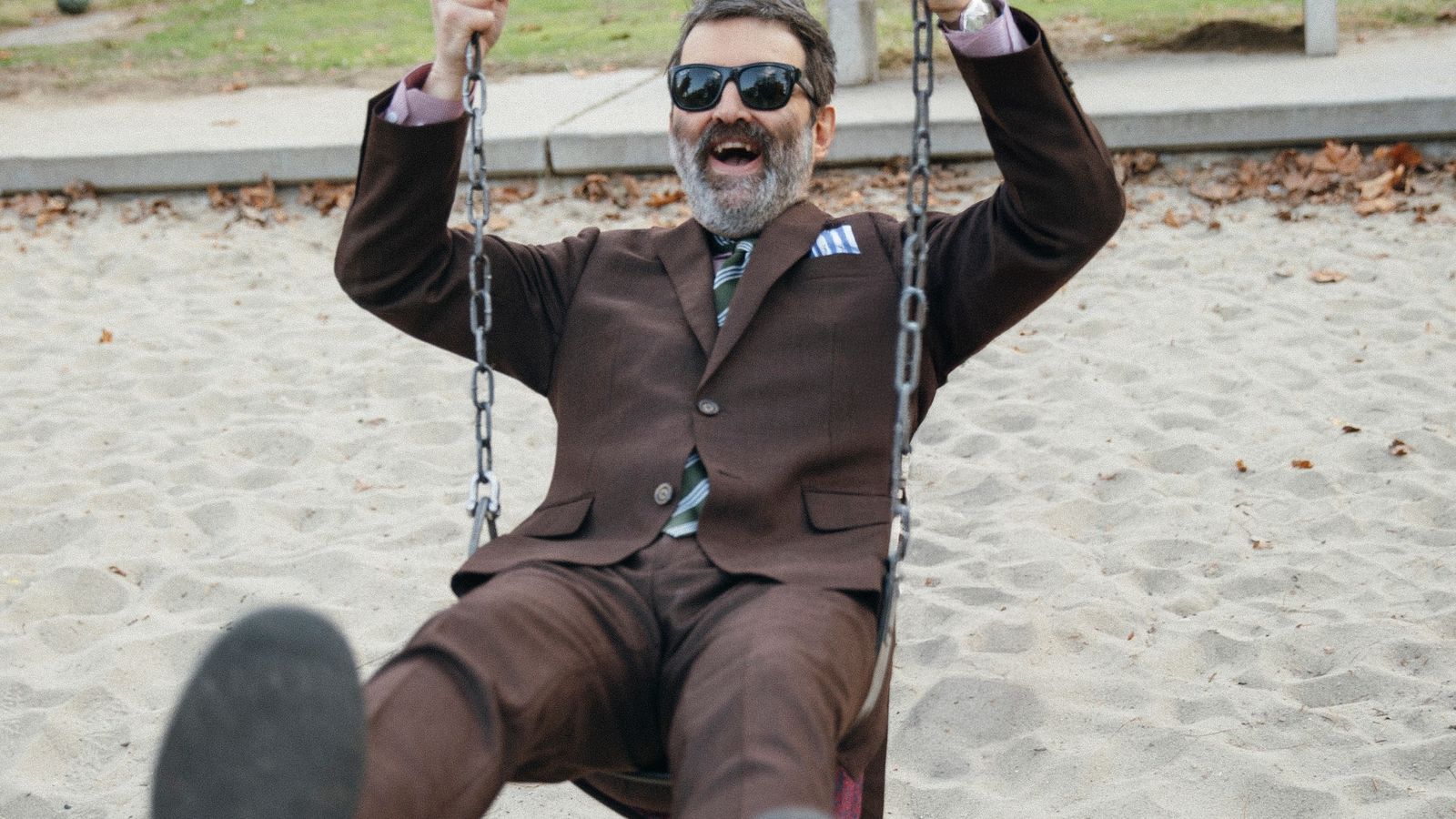 Eels evoke the spirit of the Cookie Monster with new album 'Cookie Happened' and emotive new song 'Cap In Hand' — Music news on dripviewz