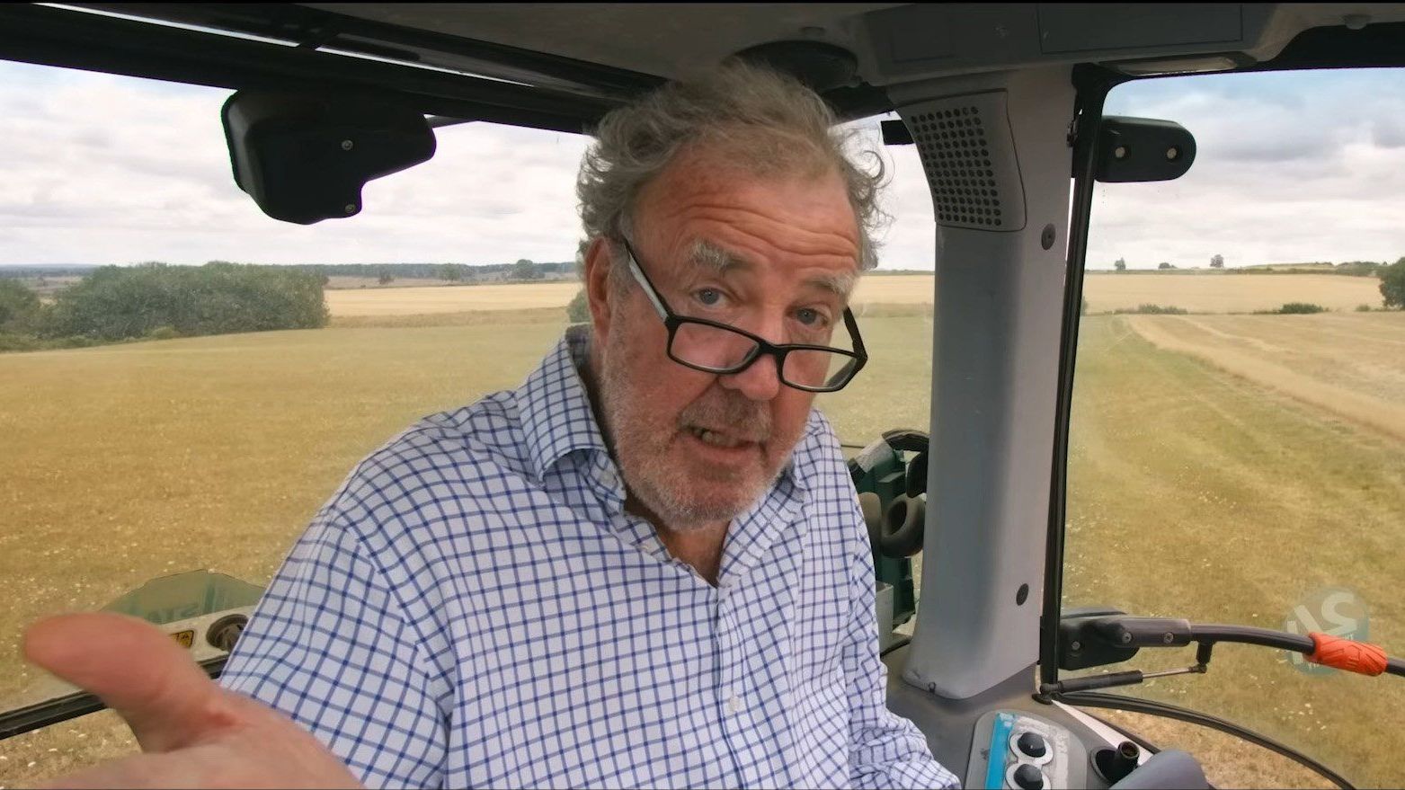 Jeremy Clarkson shares bleak farm update after punishing droughts — News news on dripviewz